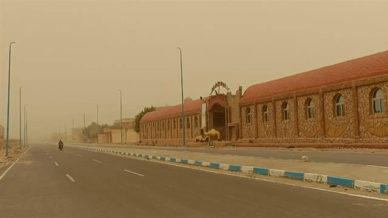 الأرصاد الجوية تحذر من ظاهرة جوية مصحوبة بأمطار تستمر يومين متتاليين